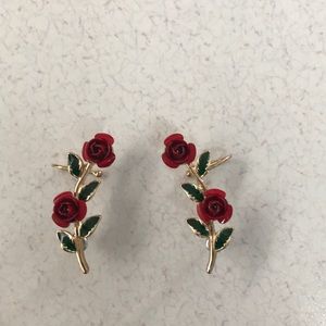 Adorable Rose ear crawler earrings